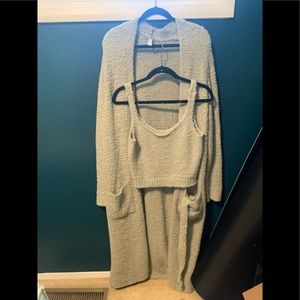 SKIMS L/XL THREE-PIECE LIGHT BLUE COZY SET INCLUDING LONG ROBE, TANK, SHORTS